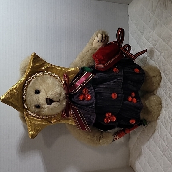 Christmas Decorated Bear - Picture 1 of 8